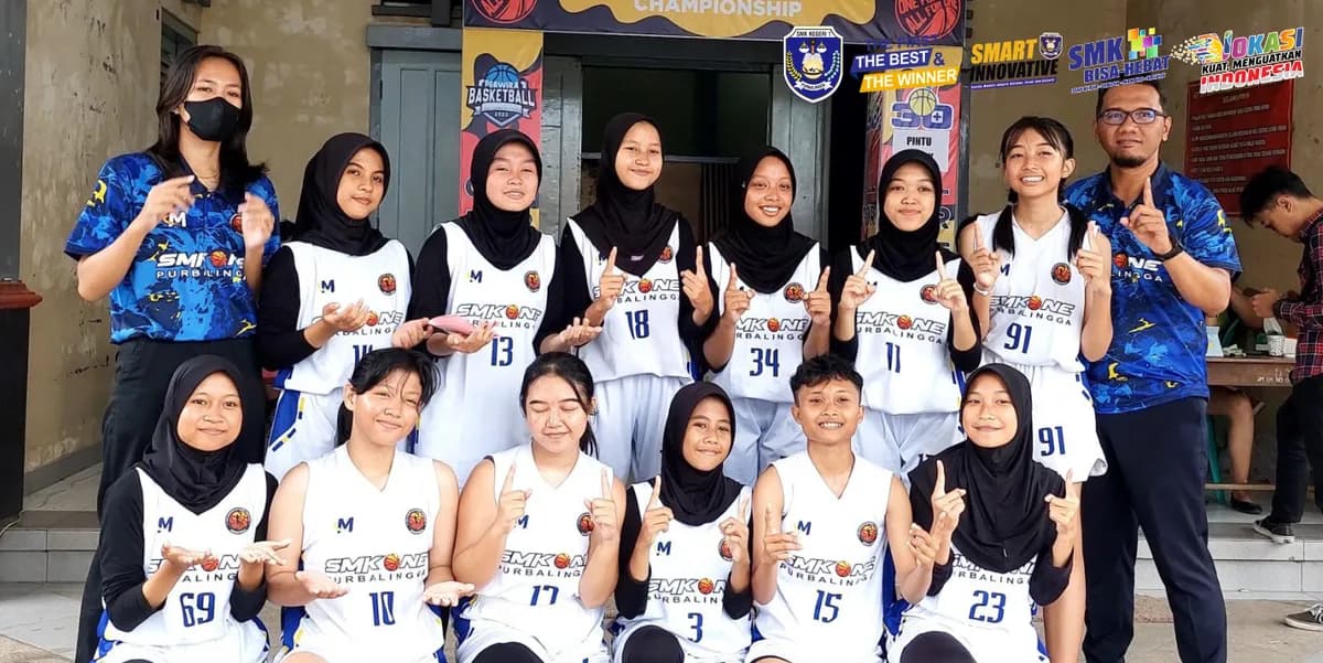 Ukir Sejarah Baru: Tim Bola Basket Putri SMKN 1 Purbalingga Sabet Gelar Juara 1 PBC 2023