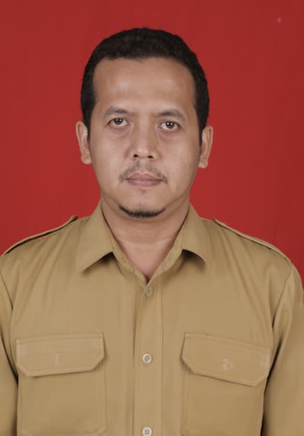 Nanang Cahyana, S.Pd.Ing.